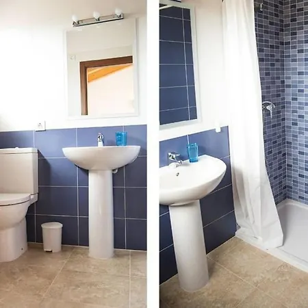 Casa Moderna Con Piscina 別荘 *